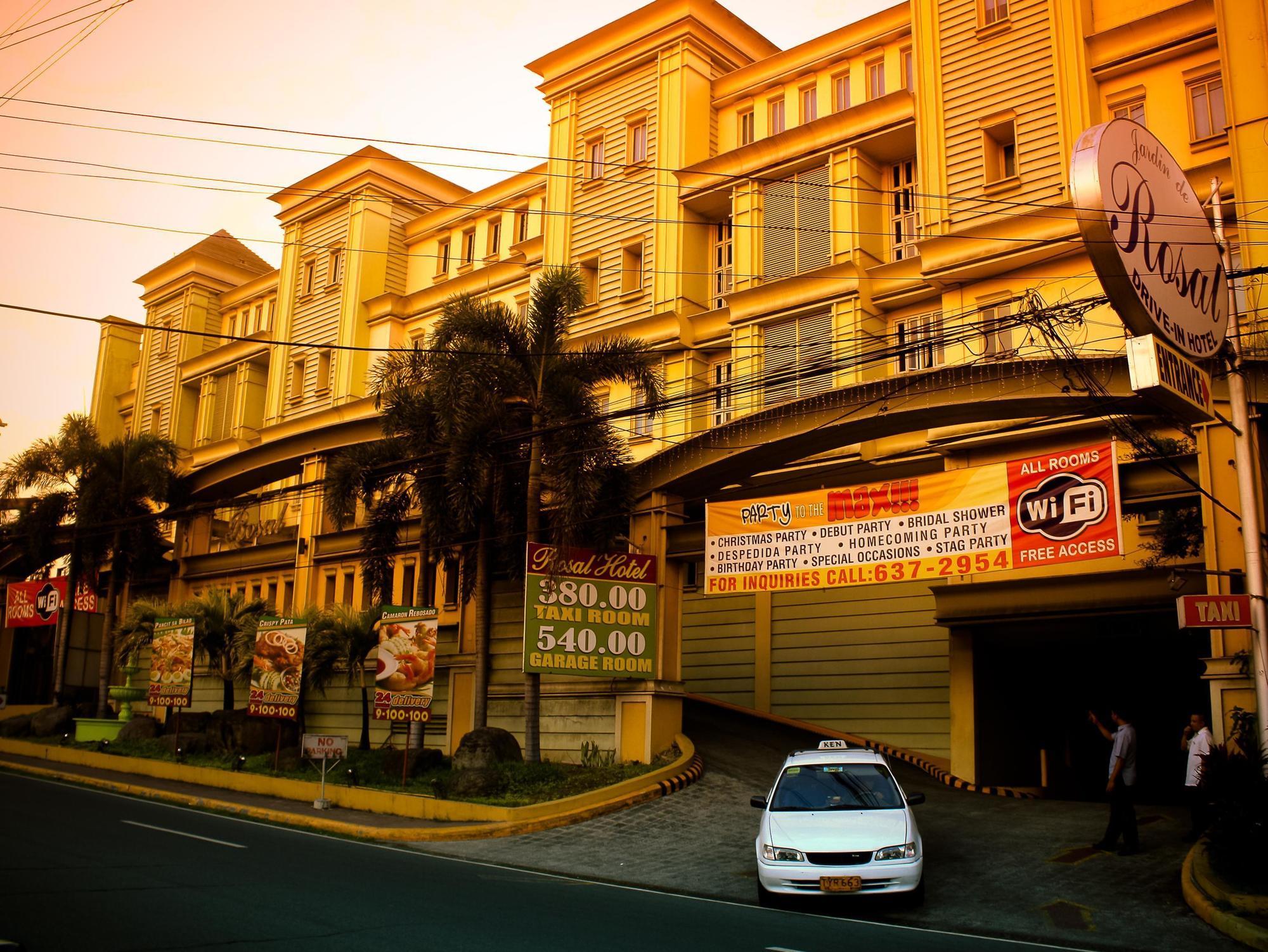 โรงแรมจาร์แดง เดอ โรซอล Pasig City ภายนอก รูปภาพ